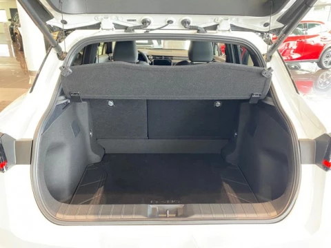Lexus LBX 1.5 136cv HEV Emotion