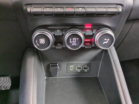 Renault Captur zen fast track E-Tech híbrido 105 kW