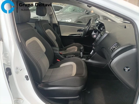 Kia Cee'd 1.6 CRDi VGT 100kW (136CV) Tech