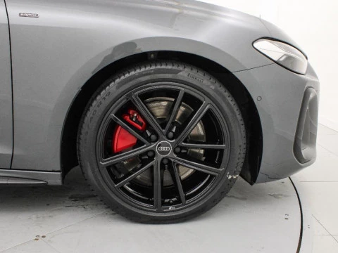 Audi A5 2.0 PHEV E-HYBRID QUA 220 BUSINESS AVANT 299 5P