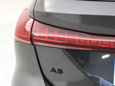Audi A5 2.0 PHEV E-HYBRID QUA 220 BUSINESS AVANT 299 5P