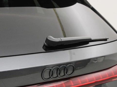 Audi A5 2.0 PHEV E-HYBRID QUA 220 BUSINESS AVANT 299 5P