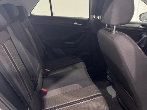 Volkswagen T-Roc Advance 1.0 TSI 81kW (110CV)