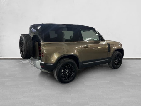 Land Rover Defender 3.0 D250 SE 110 Auto 4WD MHEV