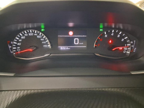 Peugeot 208 1.5 BLUEHDI 73KW ALLURE 5P