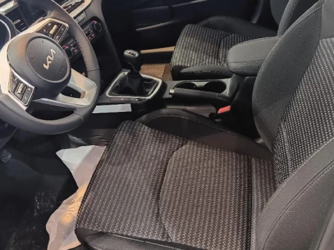 Kia XCeed 1.0 T-GDI DRIVE 5P