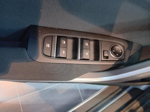 Kia XCeed 1.0 T-GDI DRIVE 5P