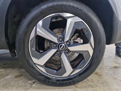 Nissan Qashqai DIG-T 103kW N-Connecta