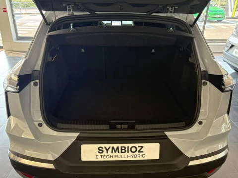Renault Symbioz Techno E-Tech full hybr 117kW (160CV) Renault Symbioz Techno E-Tech full hybr 117kW (160CV)