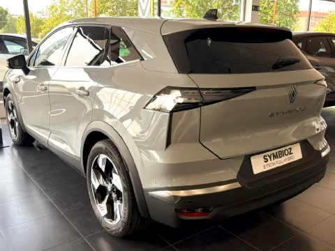 Renault Symbioz Techno E-Tech full hybr 117kW (160CV) Renault Symbioz Techno E-Tech full hybr 117kW (160CV)
