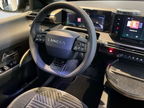 Lancia Ypsilon Ypsilon LX Elettrica 54kWh 115kW (156CV)