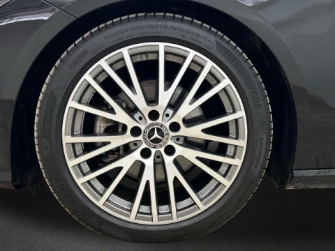 Mercedes-Benz CLA 200 d SB Progressive (EURO 6d)