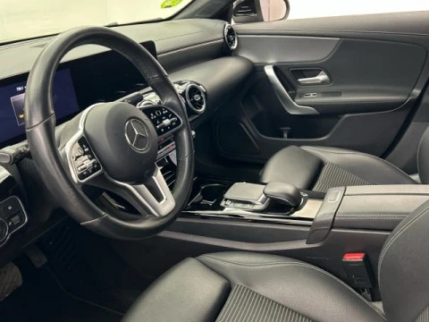 Mercedes-Benz CLA 200 d SB Progressive (EURO 6d)