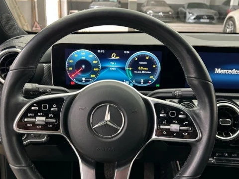 Mercedes-Benz CLA 200 d SB Progressive (EURO 6d)