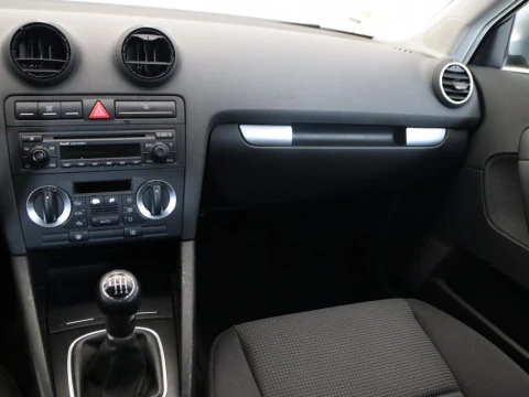 Audi A3 2.0 TDI QUATTRO ATTRACTION SPORTBACK 5P