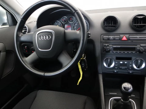 Audi A3 2.0 TDI QUATTRO ATTRACTION SPORTBACK 5P