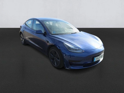 Tesla Model 3 RWD