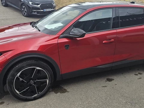 Peugeot 408 408 GT PHEV 180 e-EAT8