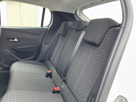 Peugeot 208 BlueHDi 73kW (100CV) Active Pack