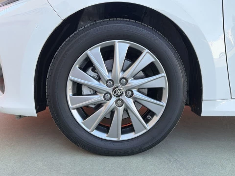 Toyota Yaris 120H Active Tech 85 kW (116 CV)