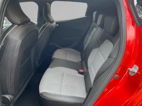 Renault Clio techno Eco-G 100cv (74kW)