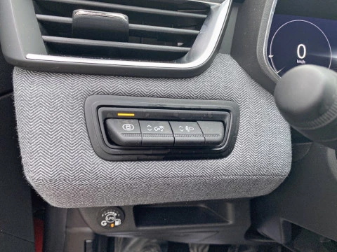 Renault Clio techno Eco-G 100cv (74kW)