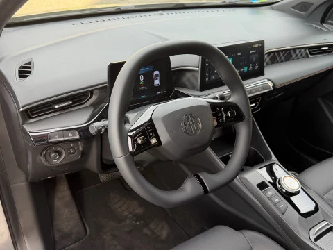 MG3 Hybrid+ Luxury