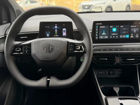 MG3 Hybrid+ Luxury