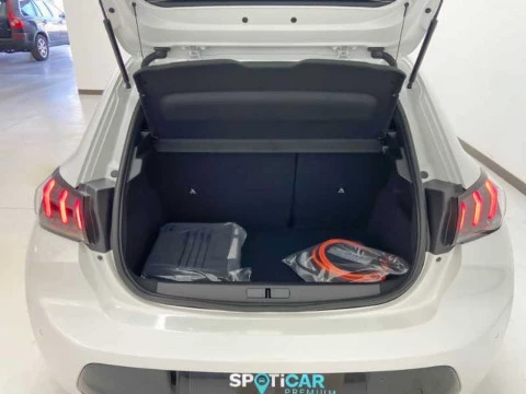 Peugeot 208 Nuevo 208 5P Allure Pack Eléctrico 136 Cv (100 Kw)