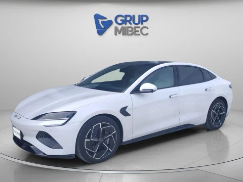 BYD SEAL BEV 83KWH DESIGN 313 4P