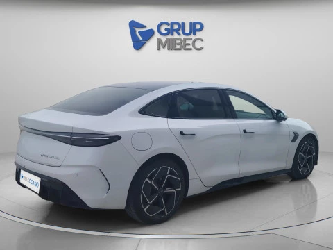 BYD SEAL BEV 83KWH DESIGN 313 4P