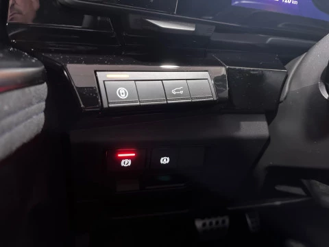 Renault Austral Esprit Alpine E-Tech F Hybr 147kW