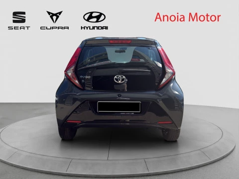 Toyota Aygo 1.0 70 x-play