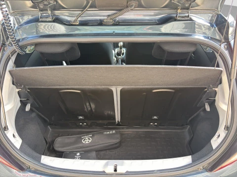 Toyota Aygo 1.0 70 x-play