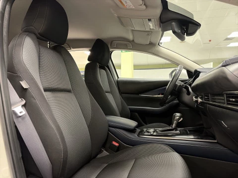 Mazda CX-30 2.0 Skyactiv-G Zenith 2WD AT 90 kW (122 CV)
