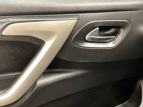 Citroën C-Elysée PureTech 82 Shine 60 kW (82 CV)