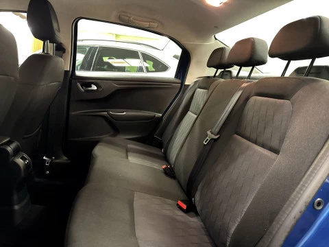 Citroën C-Elysée PureTech 82 Shine 60 kW (82 CV)