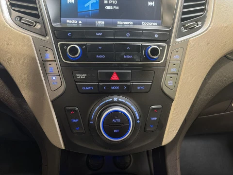 Hyundai Santa Fe 2.2 CRDI Tecno 4x2 147 kW (200 CV)