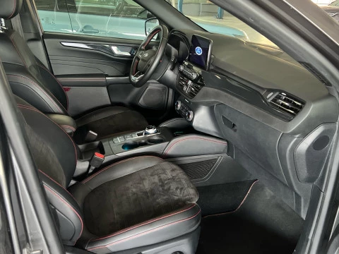 Ford Kuga ST-Line X 2.5 Duratec FHEV Auto