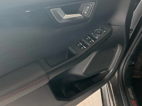 Ford Kuga ST-Line X 2.5 Duratec FHEV Auto