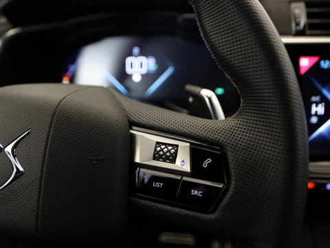 DS 7 CROSSBACK 1.6 E-TENSE 225 PERFORMANCE LINE AUTO 5P