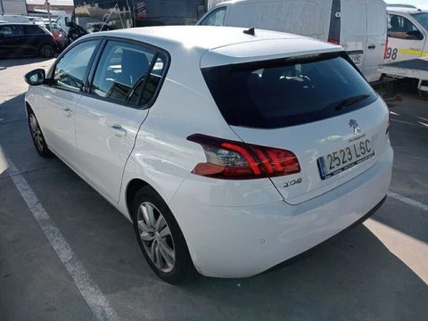 Peugeot 308 5P Active Pack BlueHDi 130 S&S EAT8