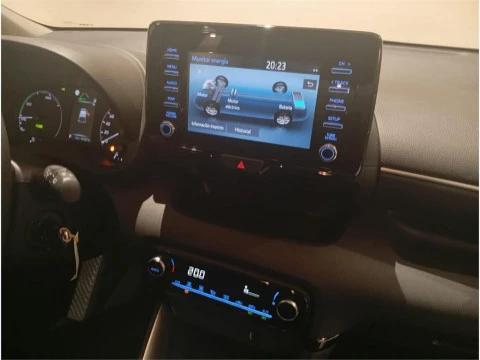 Toyota Yaris 5P Business Plus 120H e-CVT