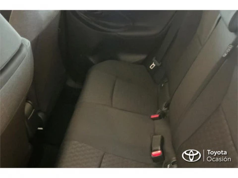 Toyota Yaris 5P Business Plus 120H e-CVT