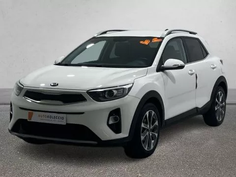 Kia Stonic 1.0 T-GDi 74kW (100CV) Tech Kia Stonic 1.0 T-GDi 74kW (100CV) Tech