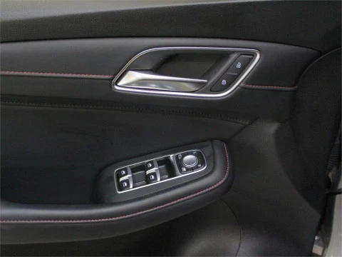 MG HS 1.5T Comfort DCT