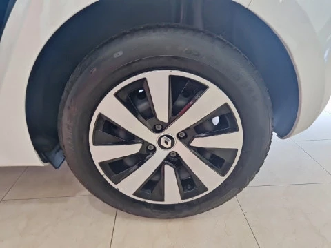 Renault Clio Equilibre Blue dCi 74kW (100CV)