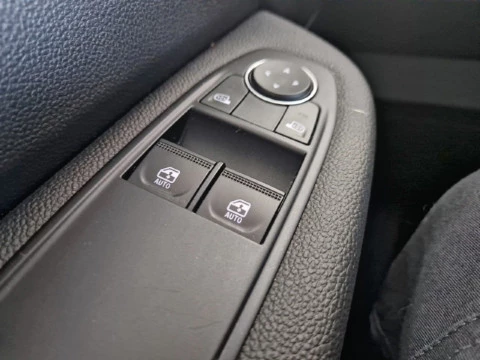 Renault Clio Equilibre Blue dCi 74kW (100CV)