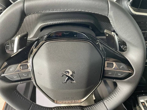 Peugeot 2008 Allure Pack Puretech 130 S&S EAT8