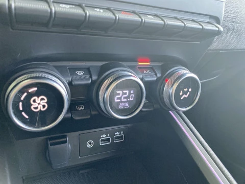 Renault Clio techno Eco-G 100cv (74kW)